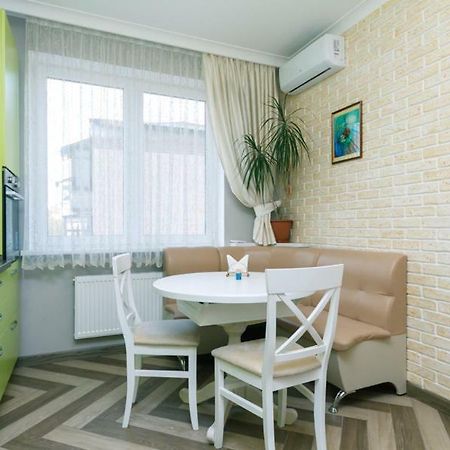 Apartmant In Kpi З Двома Спальнями Kiev Buitenkant foto
