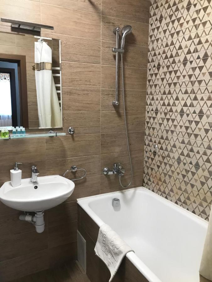 Apartmant In Kpi З Двома Спальнями Kiev Buitenkant foto